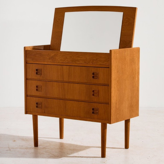 Image 1 of MK11136 Tocador de roble restaurado