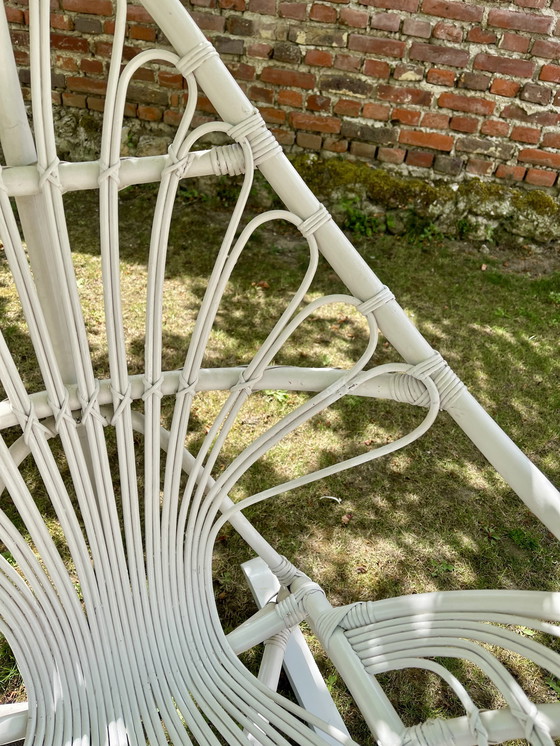 Image 1 of sedia a dondolo in rattan