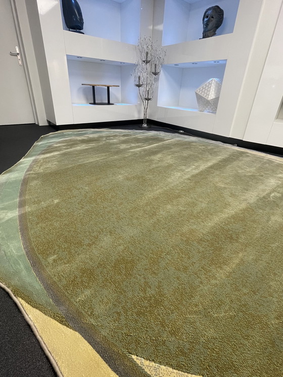 Image 1 of Leolux Pode Shallow Carpet Meadow Large