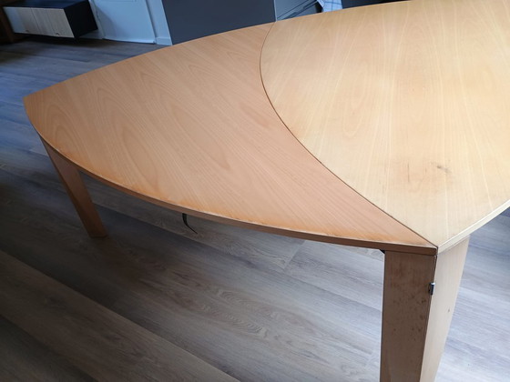 Image 1 of Tavolo a farfalla Castelijn, tavolo da pranzo, allungabile, forma triangolare/a goccia