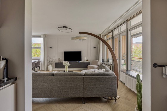 Image 1 of Natuzzi Luna