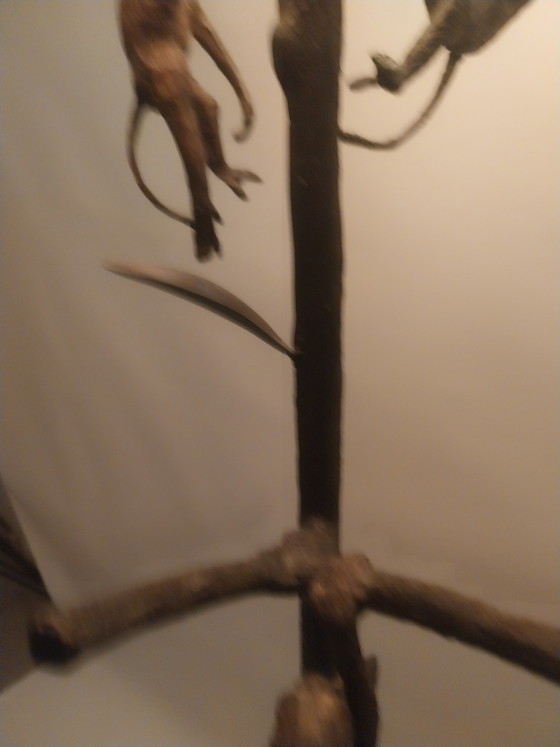 1 X Cast Iron Standing Uplighter With Monkeys 168cm High 1990s – Floor lights, Glass (photo 9 of 9)