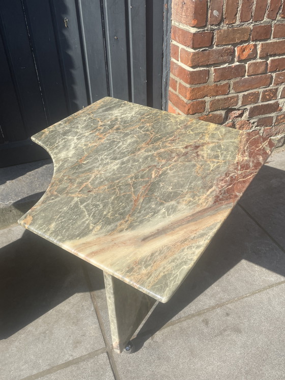 Image 1 of Set van 2 Marmer / Natuursteen Bijzettafels op Wielen