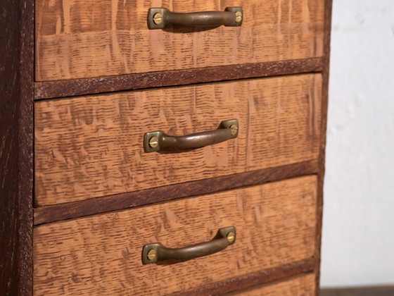 Petite commode kotansu japonaise à quatre tiroirs – Japon, période Shōwa, vers 1960 – Brass (photo 18 of 40)