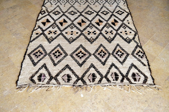 Image 1 of Vintage Beni Ourain Rug – 252 x 208 cm