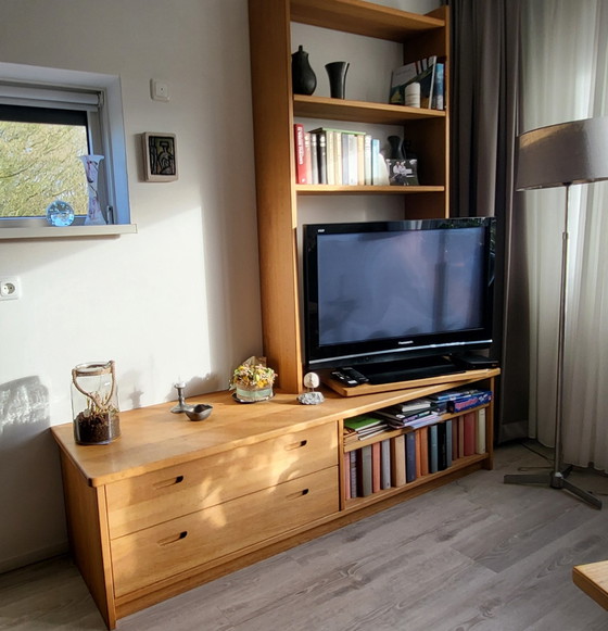Image 1 of Display cabinet / wall unit, solid light oak