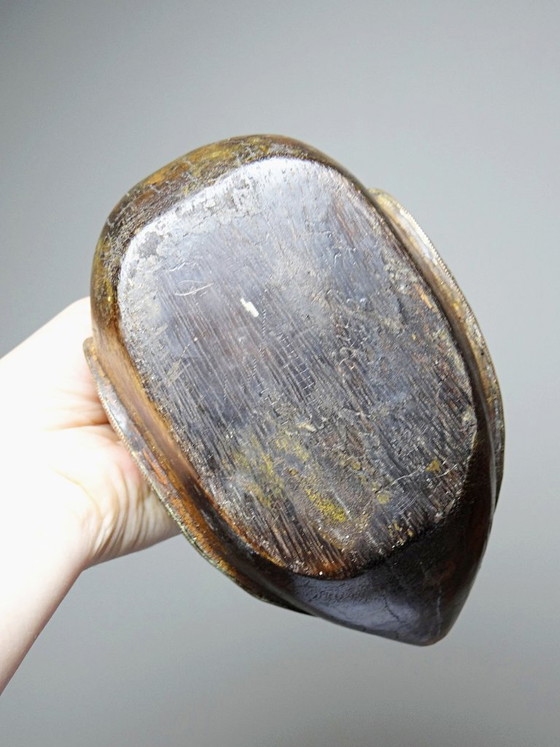 Image 1 of Piccola anatra in legno intagliato con dettagli in ottone e rame, artigianato indiano vintage