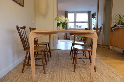 Ensemble de 4 chaises à fuseaux vintage Pastoe