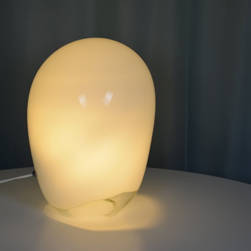 1 lámpara de mesa Nessa