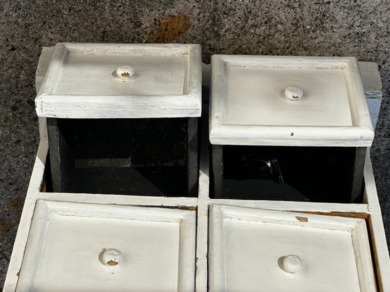 Kleiner antiker Werkstattschrank mit 8 Schubladen – 1930er Jahre – Kommoden, Wood (photo 8 of 14)
