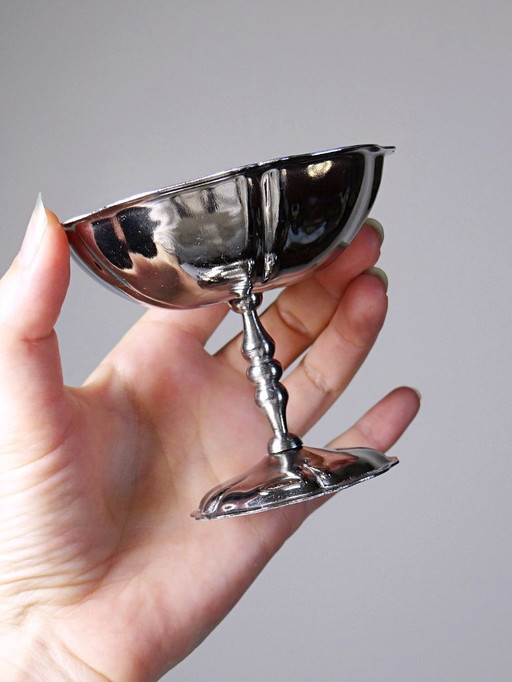 12 Vintage bistro-style stainless steel dessert bowls on stands