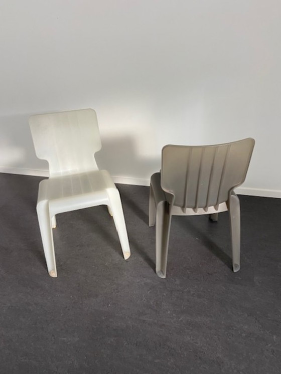 Image 1 of 12 'Wait' chairs - METRA Authentics
