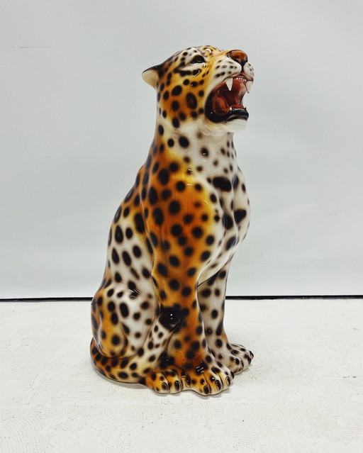 Leopard Keramik Skulptur