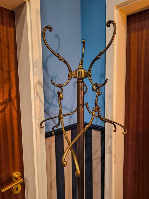 Messing kledingkast, kapstok, kledingrek, + 3 hangers