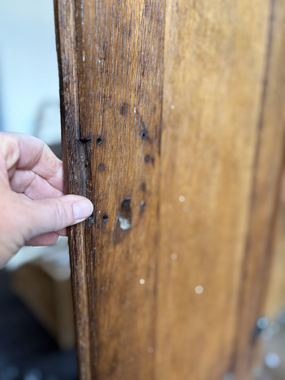 Image 1 of Armario antiguo de madera