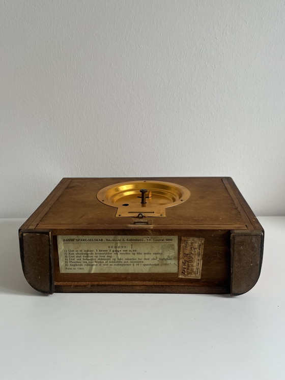 Zeldzame jaren 40 Art Deco Deense Opwindklok en Spaarpot – Klokken, Wood (photo 10 of 10)