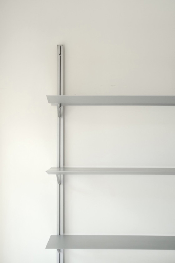 Image 1 of Armoire murale Zanotta Ulm par Enzo Mari