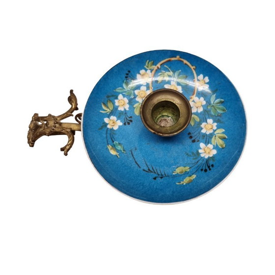 Image 1 of Alter bronzener Kerzenleuchter mit Porzellanteller