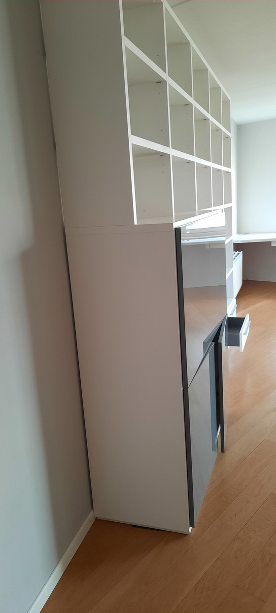 Image 1 of Giellesse, marchio italiano di mobili da parete flessibili dal design unico