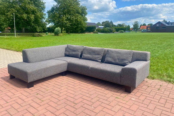 Image 1 of Sofá esquinero moderno de tela gris