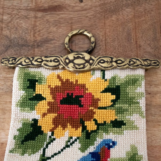 Decorazione murale vintage (corda per campanello) con motivo di uccelli e fiori: arte popolare olandese (photo 4 of 11)