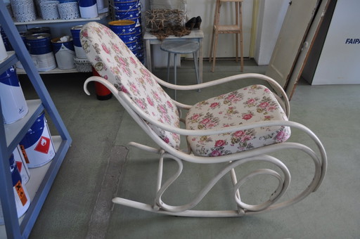 Rocking chair antique de Thonet