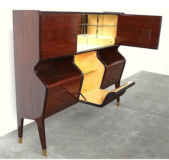 Image 1 of Armoire en acajou par Osvaldo Borsani