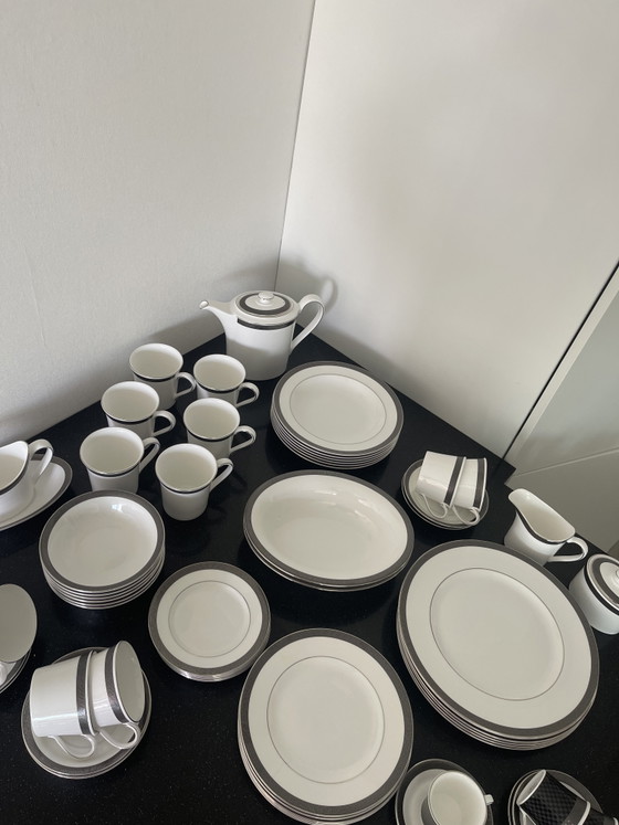 Image 1 of Exklusives Metropolis-Geschirrset von Wedgwood