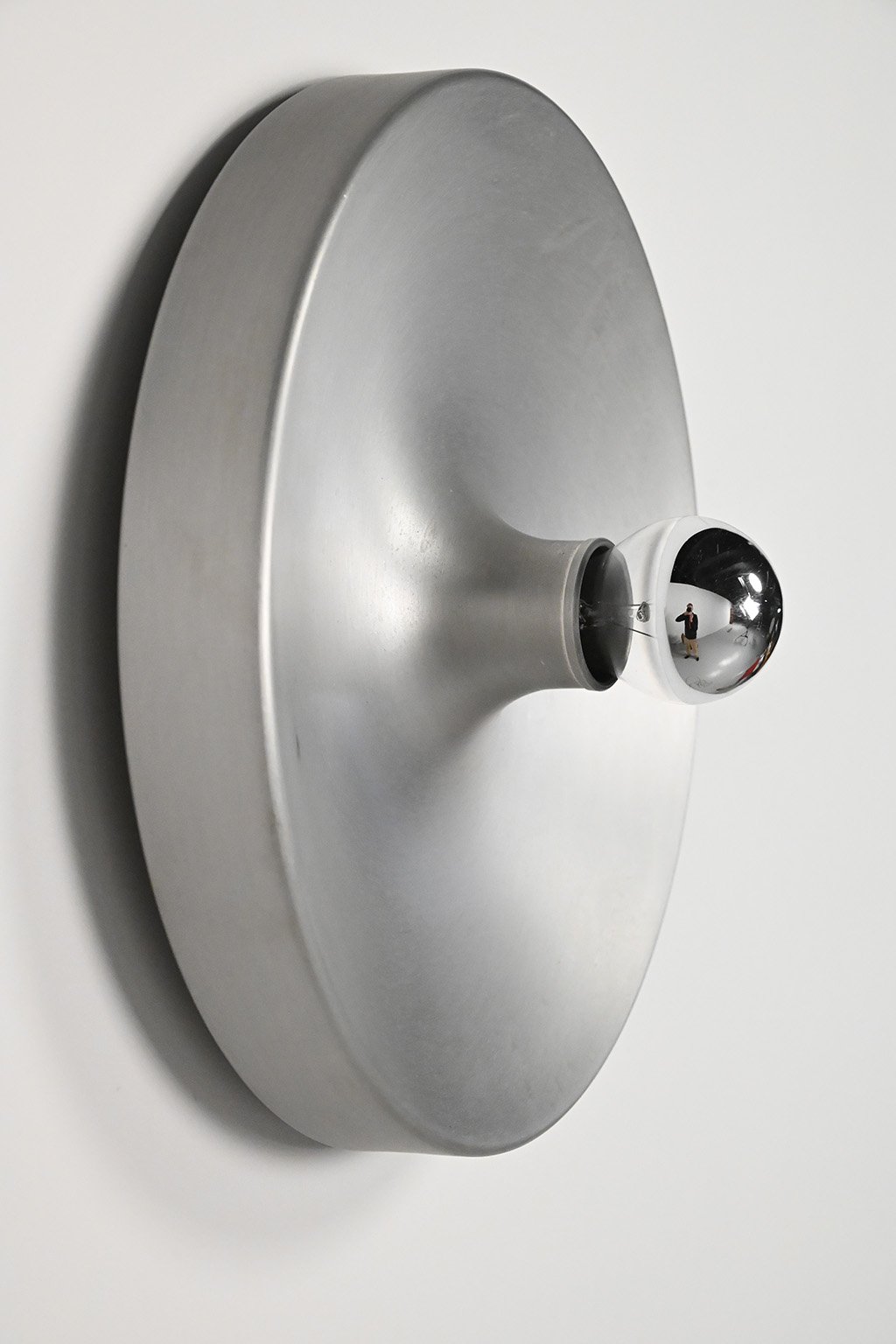 Second-hand Space Age Wall lights (273) | Whoppah