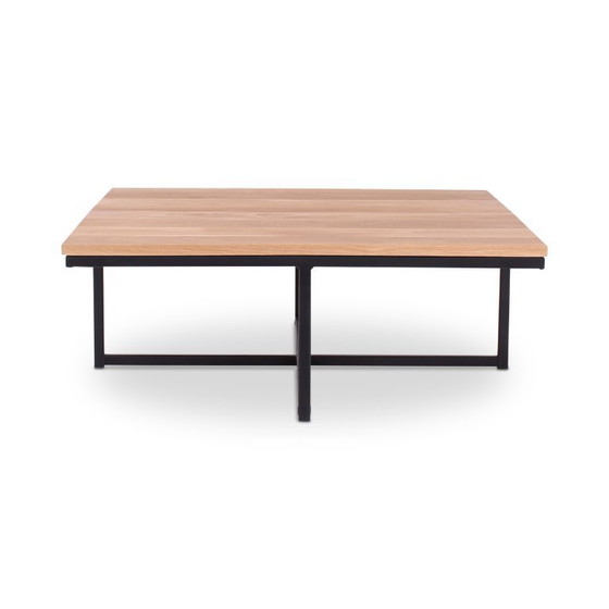 Image 1 of Mesa de centro de roble natural de 80x80 cm.