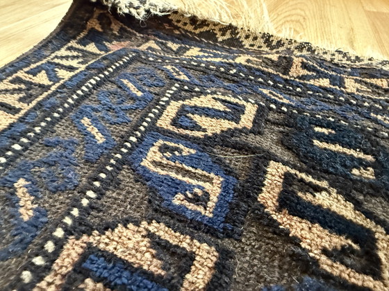 Image 1 of Antikes kaukasisches Textilobjekt (ca. 1900–1930), handgeknüpft | Wolle auf Wolle | 68 × 63 cm