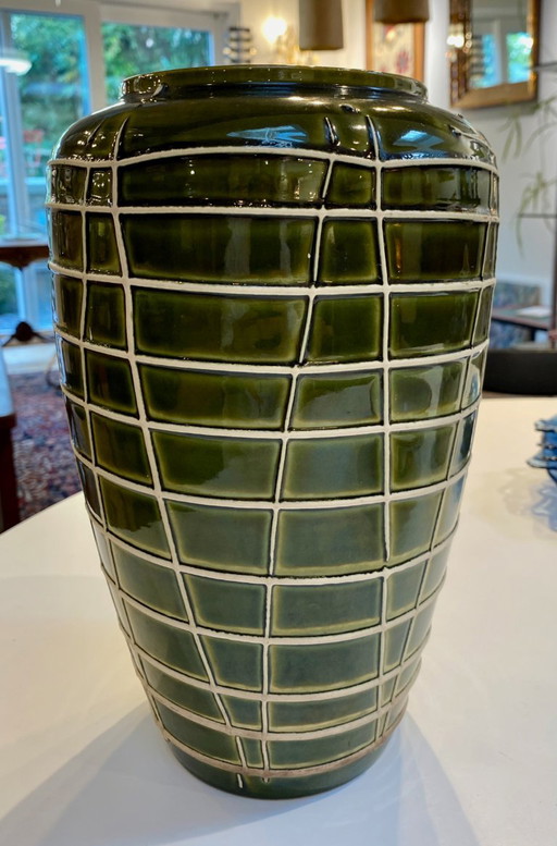 Grote Groene Keramische Vaas met Wit Rasterpatroon - Bay Keramik West Germany