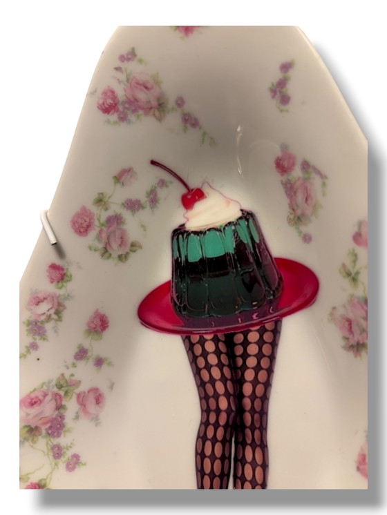 Image 1 of Vintage Wall Plate – The Vintage Vibe