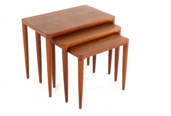 Image 1 of Tables d'appoint gigognes Henry W. Klein pour Bramin, style vintage danois