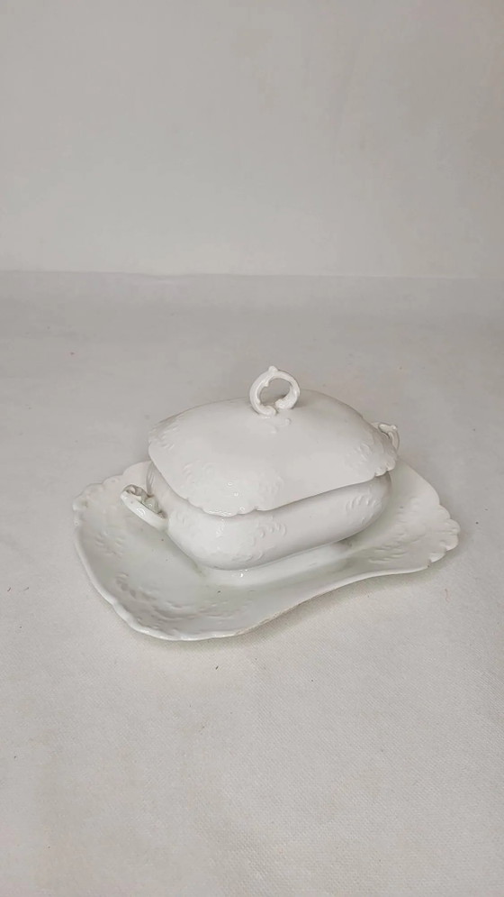 19th century Limoges Pouyat porcelain gravy boat – Crockery (photo 4 of 6)