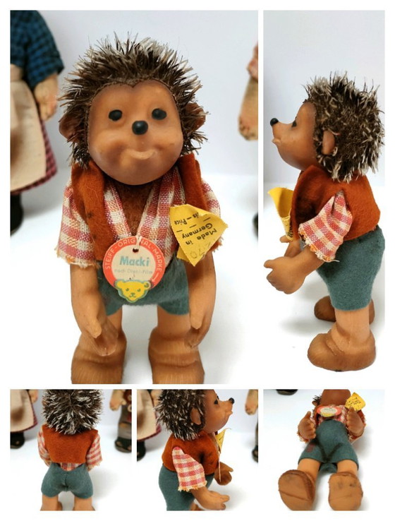 Image 1 of hedgehog family by Steiff