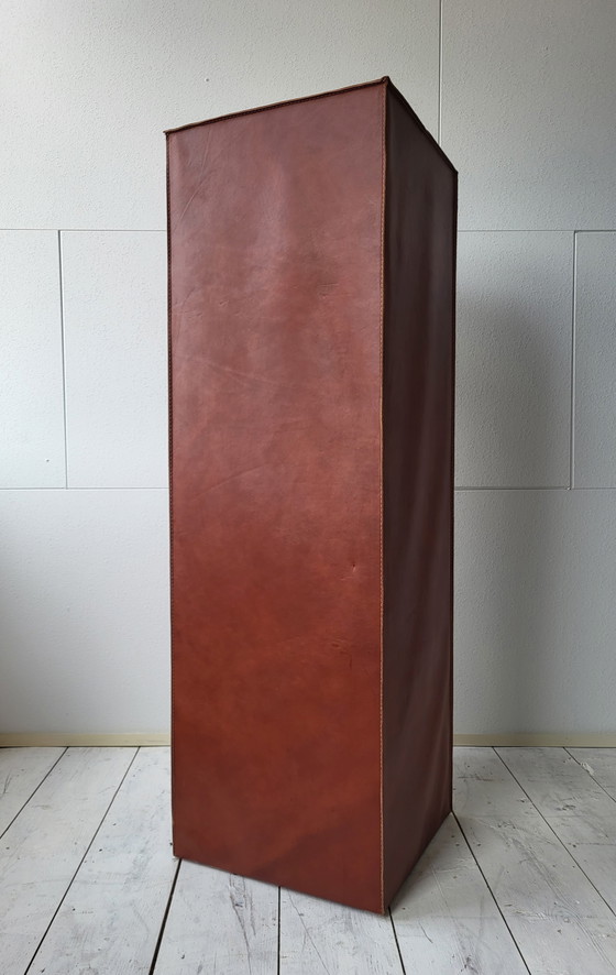 Image 1 of Gallery Column Pedestal Leather