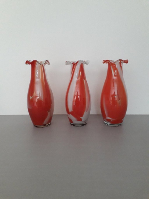 3 Murano vases, in orange and white, circa 1965
