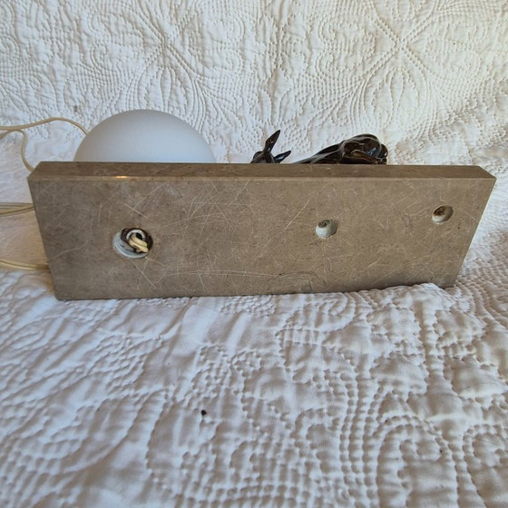 Art Deco style night light with deer decoration – Opaline globe and marble base – Table lamps, Metal (photo 11 of 12)