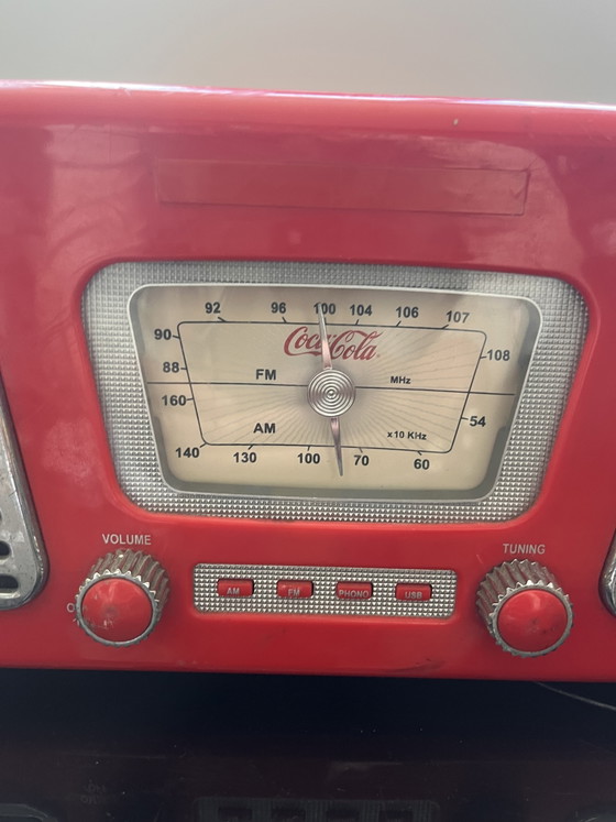 Image 1 of Platenspeler radio coca cola