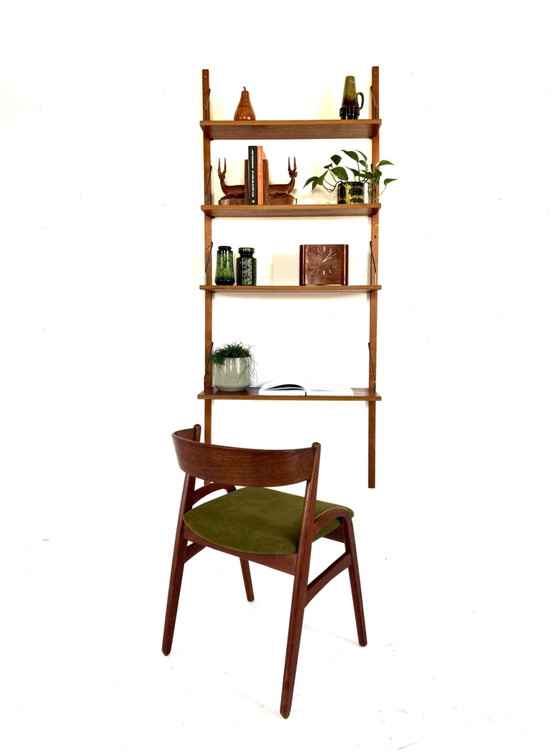 Sistema di pareti in teak danese vintage anni '60 – Armadi a muro, Wood, Brass (photo 4 of 12)