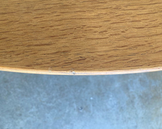 Image 1 of Fritz Hansen Circular vintage tafel door Arne Jacobsen 1967