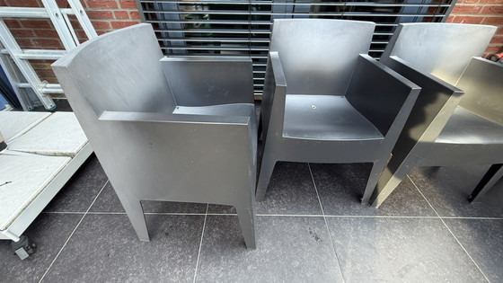 8 sillas de jardín de juguete | Philippe Starck para Driade – Plastic (photo 9 of 11)