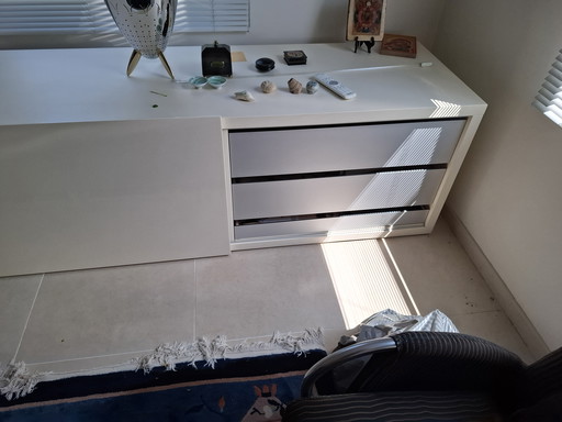 Armoire blanc crème 365cm, porte coulissante