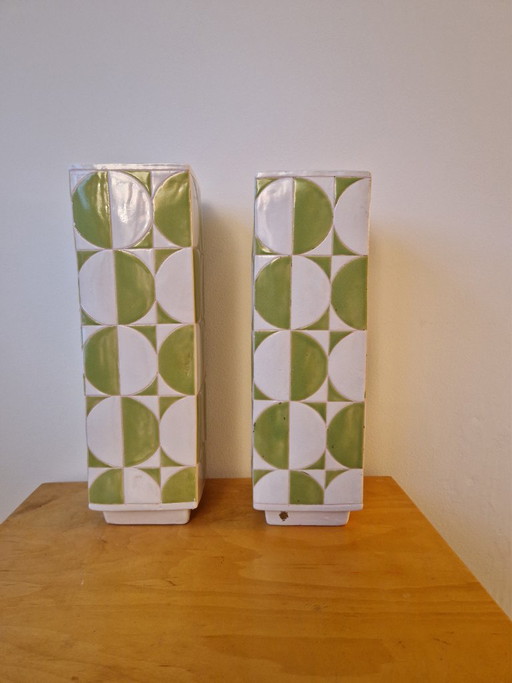 Set aus 2 XL Mid-Century Modern Pop-Art Geometrische Vasen (47 cm)