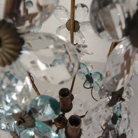 Image 1 of Hanglamp versierd met 42 bloemen in blauw en helder kristal, Maison Bagues stijl, jaren 30