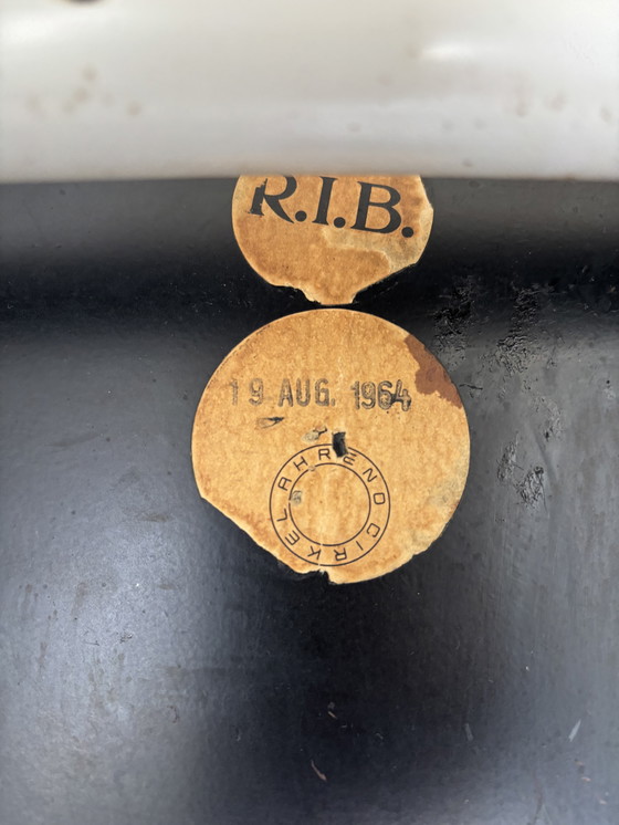 Image 1 of Chaise Revolt Friso Kramer 1964 estampillée pour Ahrend