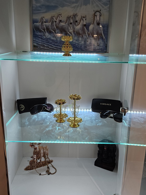 Image 1 of Display cabinet