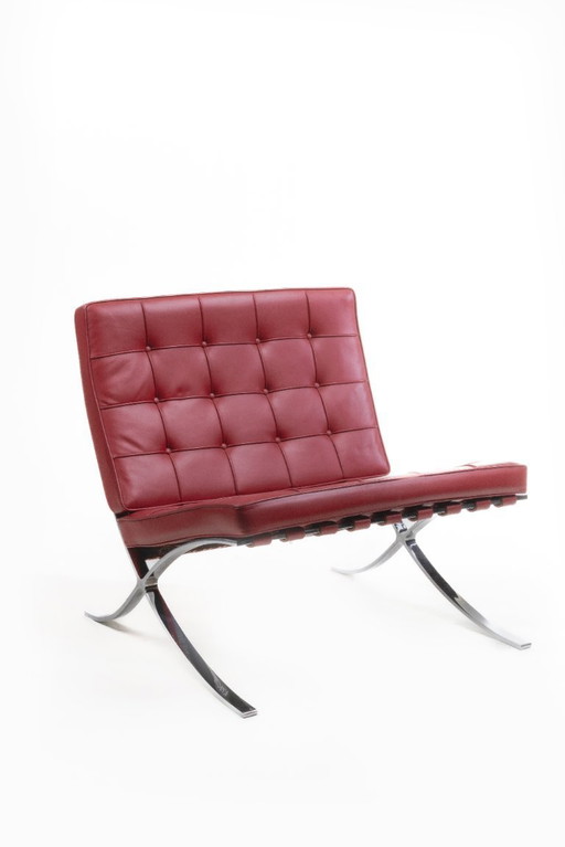 1x Knoll Barcelona - Rood Leder
