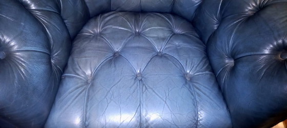 Image 1 of Sillón y reposapiés Chesterfield en turquesa